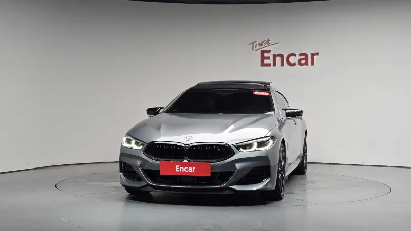 BMW 8-Series