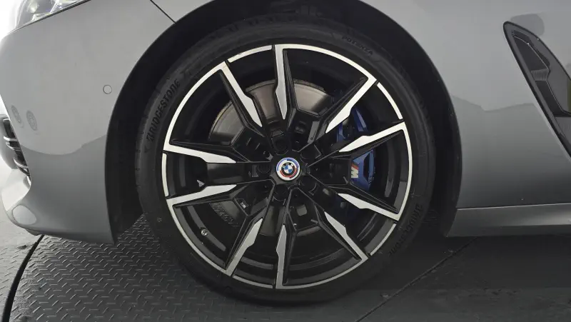 BMW 8-Series