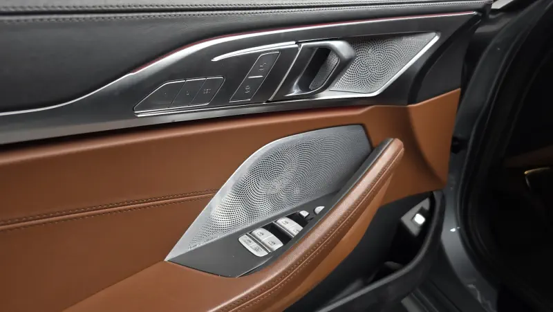 BMW 8-Series