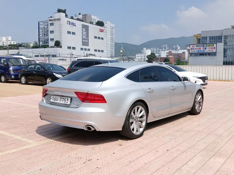 Audi A7