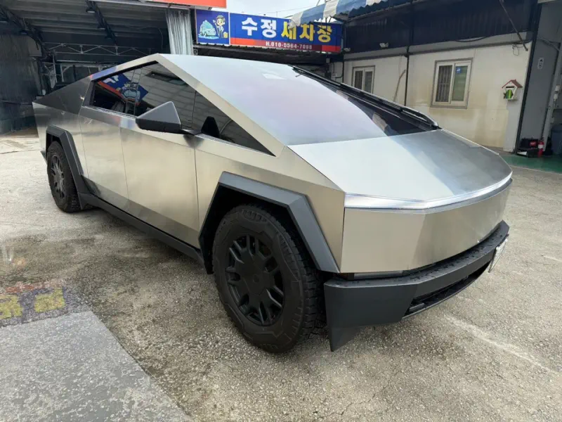 Tesla Cybertruck