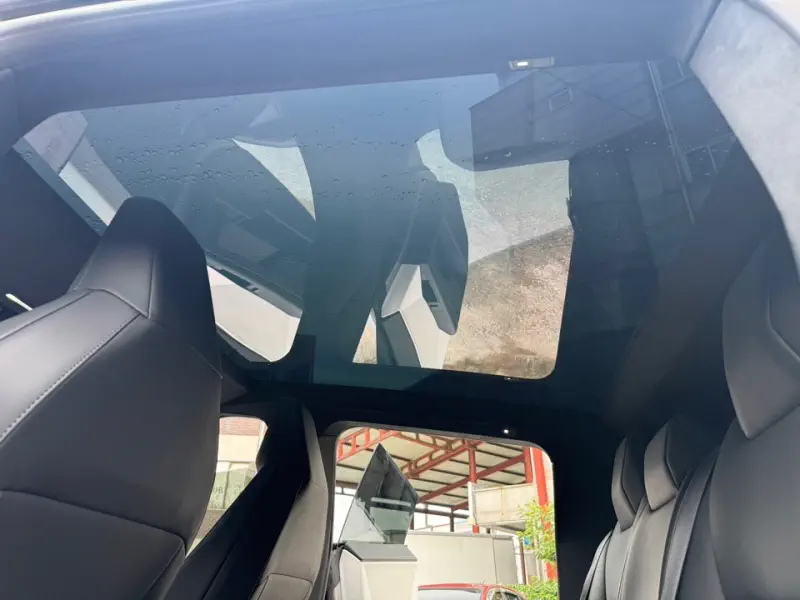 Tesla Cybertruck