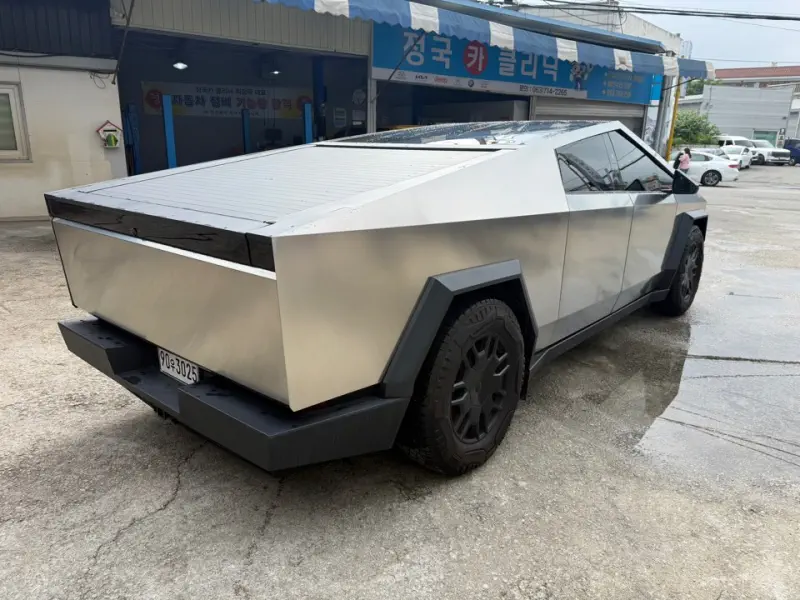 Tesla Cybertruck