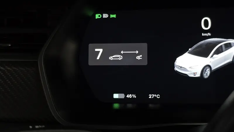 Tesla MODEL X