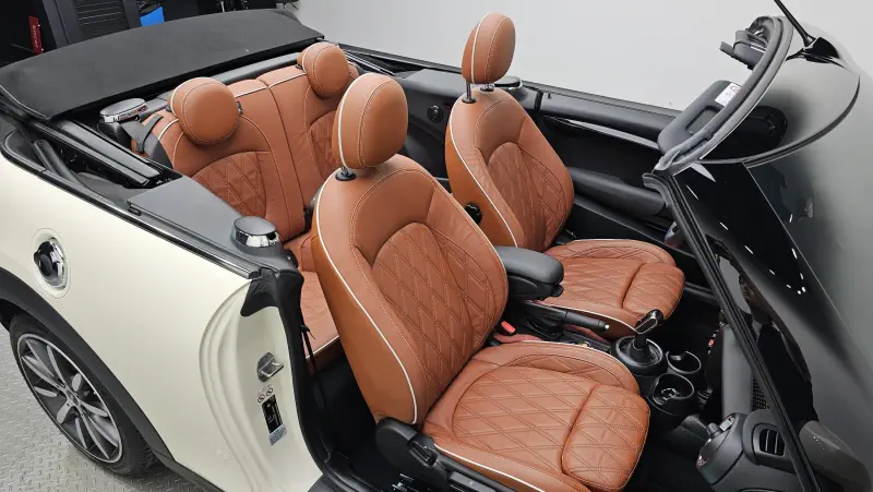 MINI Cabrio