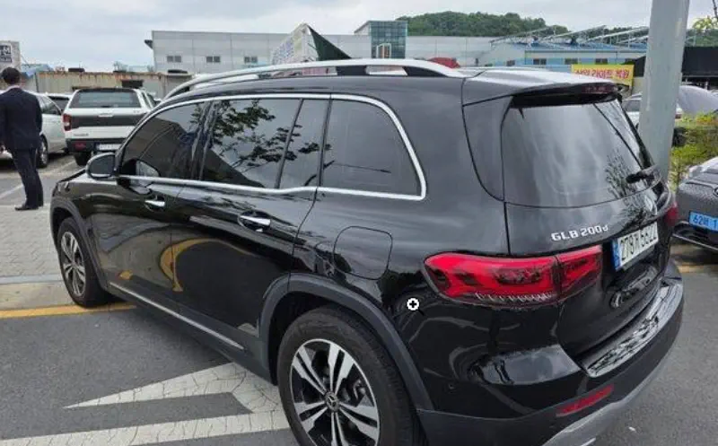 Mercedes-Benz GLB-Class