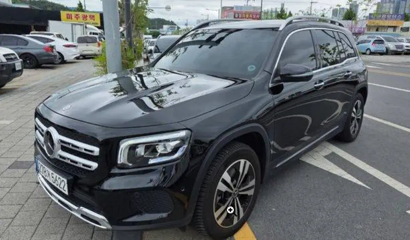 Mercedes-Benz GLB-Class