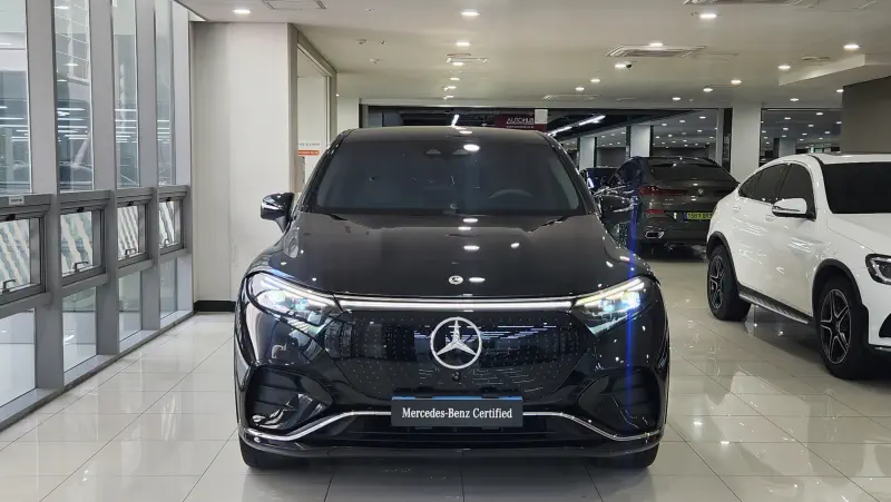 Mercedes-Benz EQS SUV