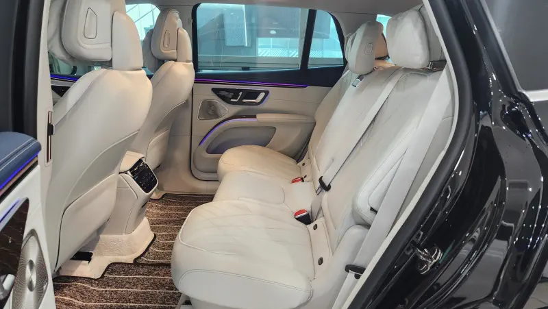 Mercedes-Benz EQS SUV