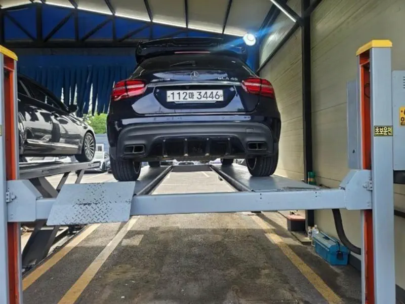 Mercedes-Benz GLA-Class