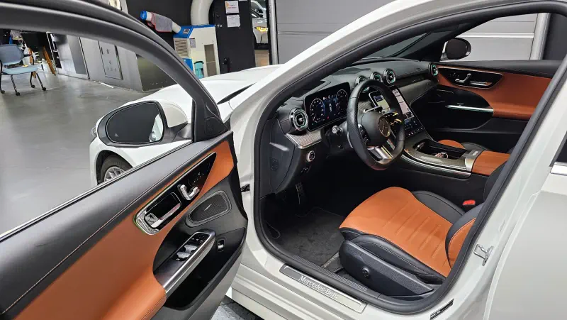 Mercedes-Benz C-Class
