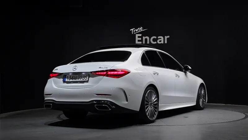 Mercedes-Benz C-Class