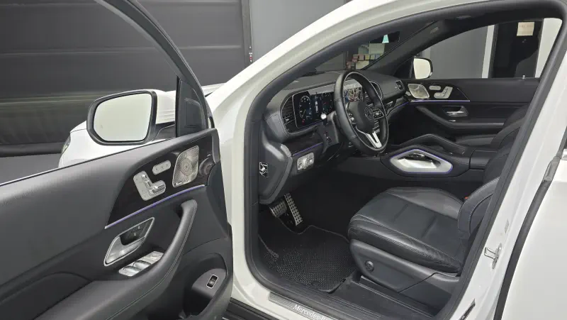 Mercedes-Benz GLE-Class