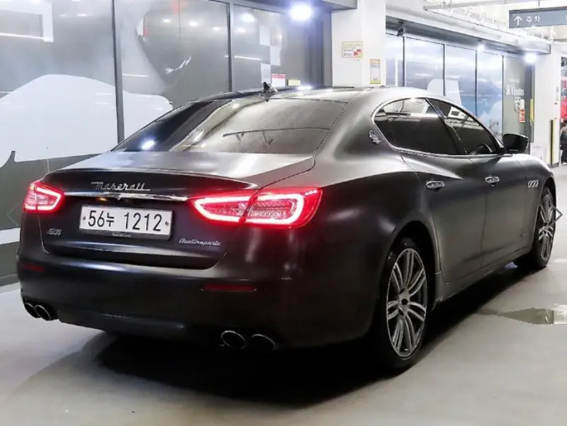 Maserati Quattroporte