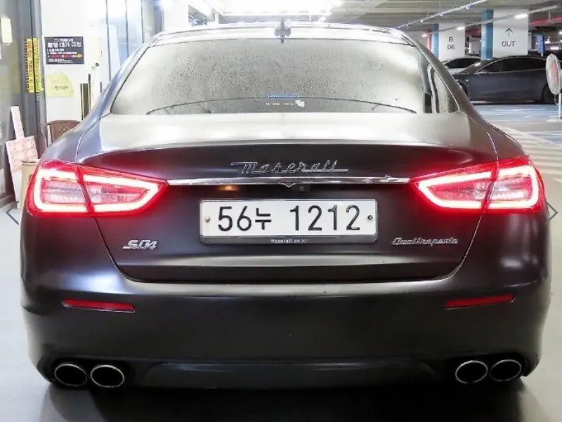 Maserati Quattroporte
