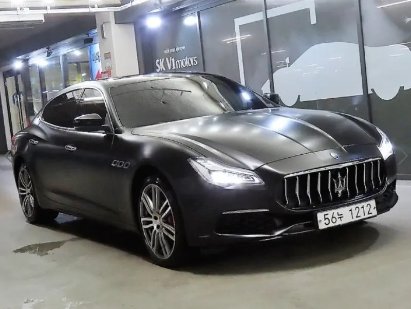Maserati Quattroporte