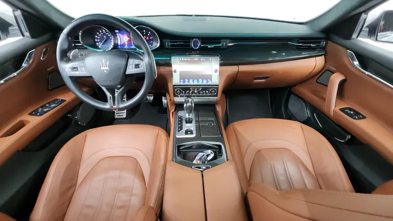 Maserati Quattroporte
