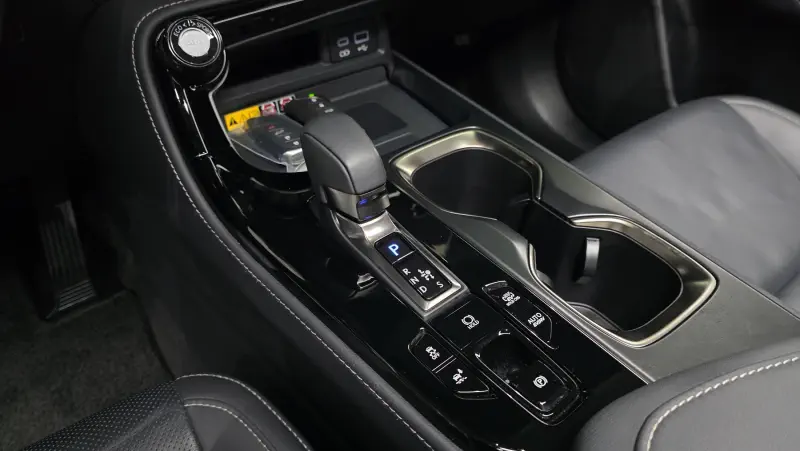 Lexus NX450h+