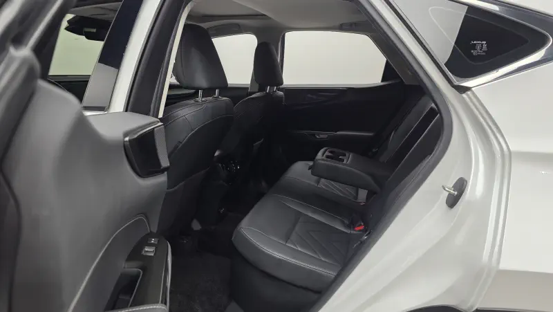 Lexus NX450h+