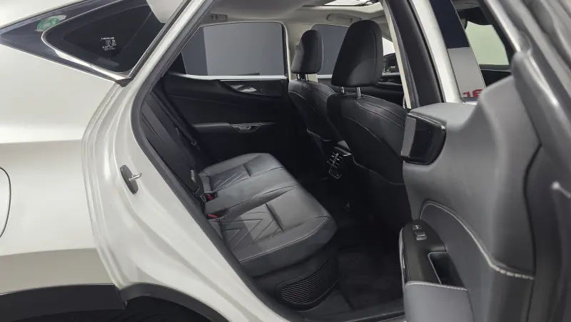Lexus NX450h+