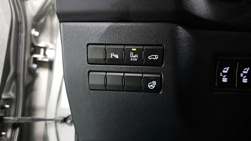 Lexus NX300h