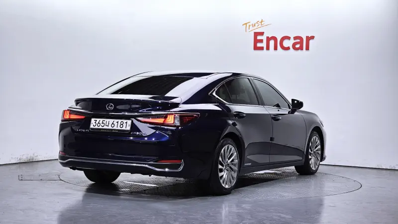 Lexus ES300h