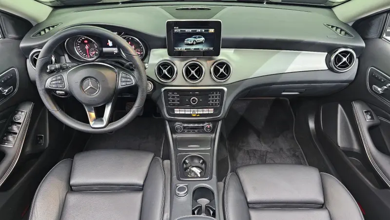 Mercedes-Benz GLA-Class