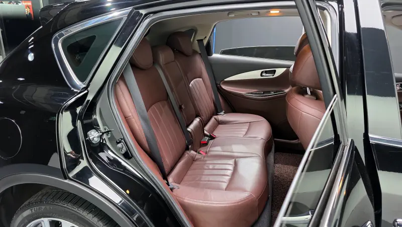 Infiniti QX50