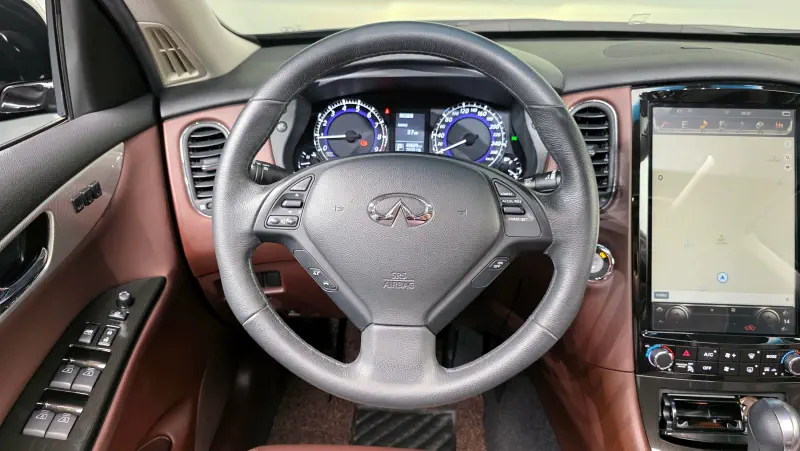 Infiniti QX50