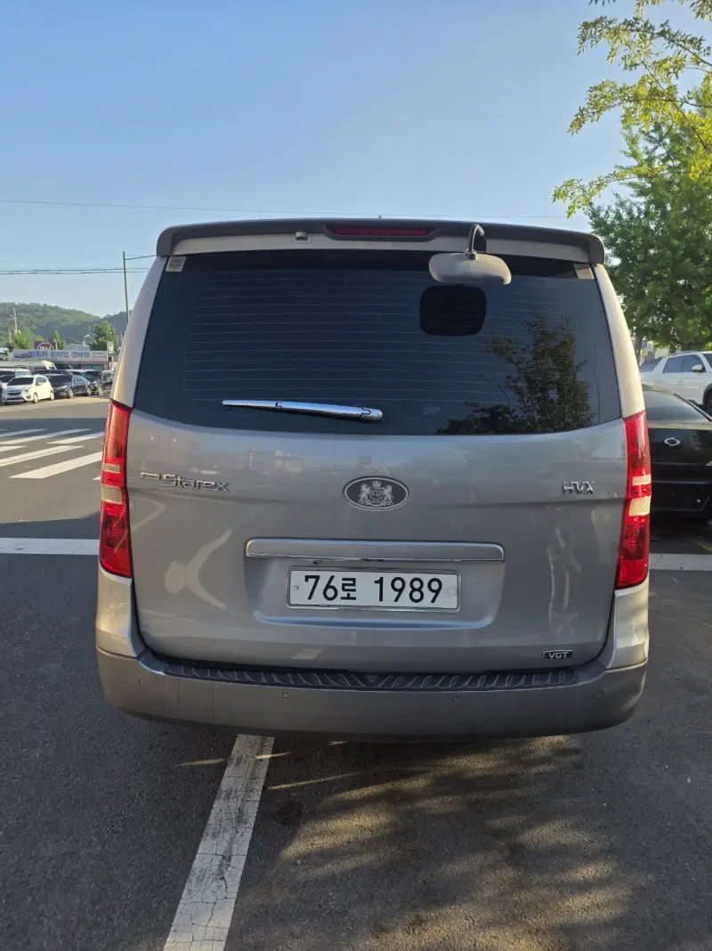 Hyundai Grand Starex