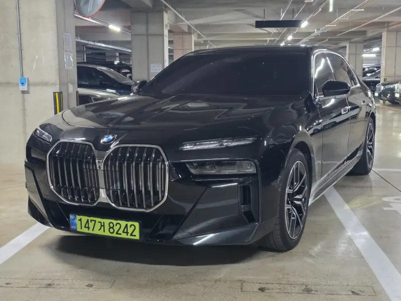 BMW 7-Series