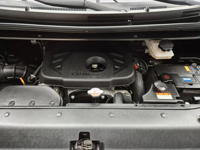 Hyundai Grand Starex