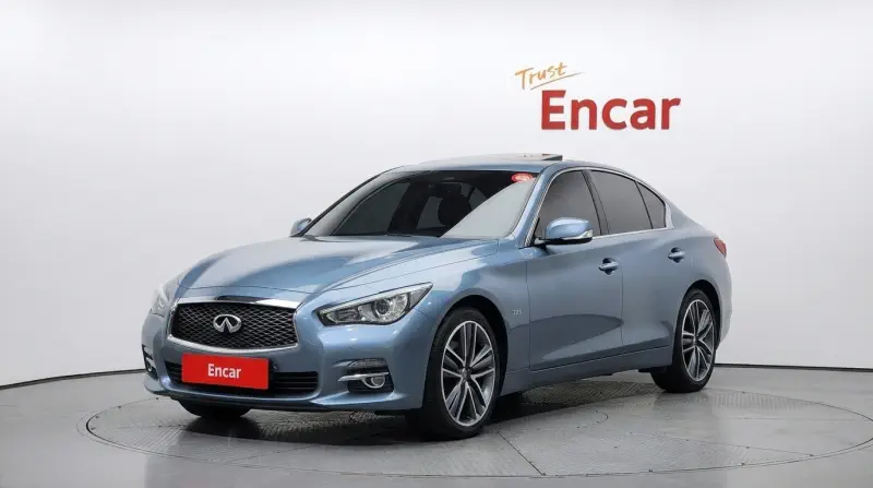 Infiniti Q50