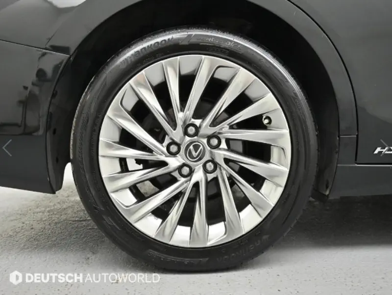 Lexus ES300h