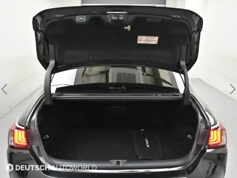 Lexus ES300h