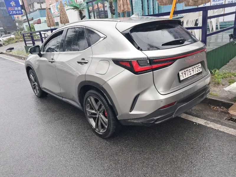 Lexus NX350h