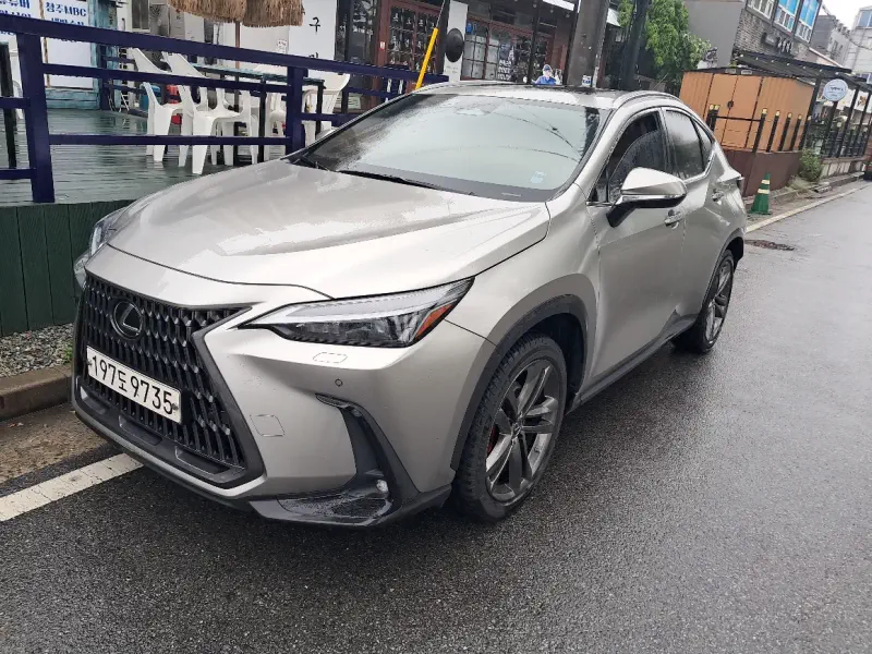 Lexus NX350h