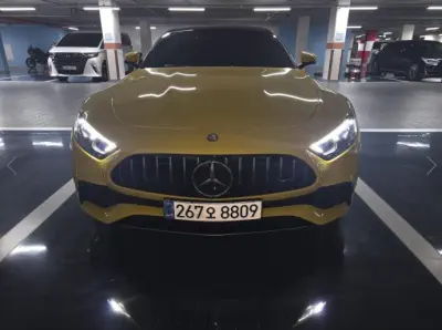 Mercedes-Benz SL-Class