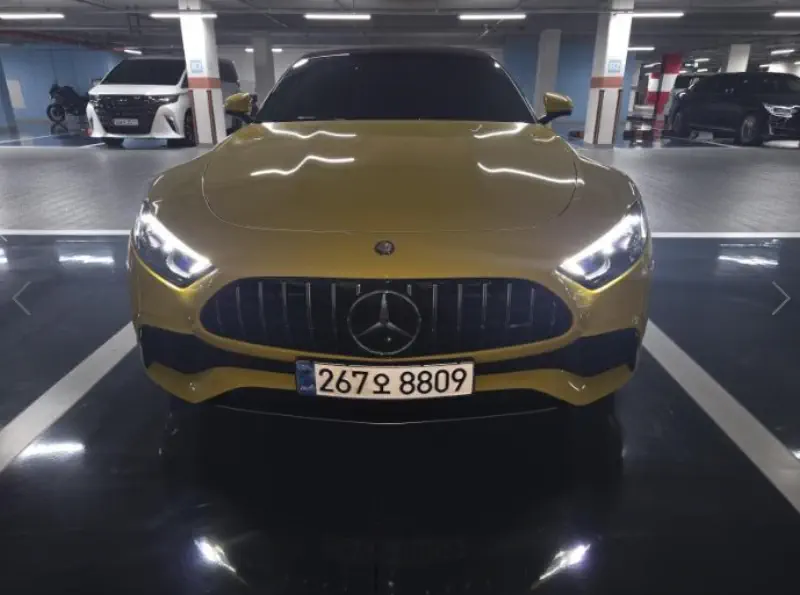 Mercedes-Benz SL-Class