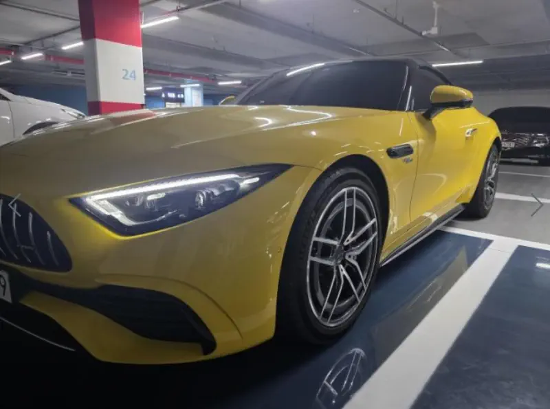 Mercedes-Benz SL-Class
