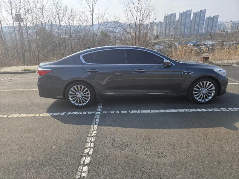 Kia K9