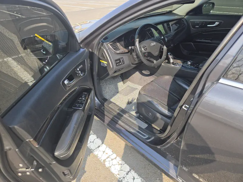 Kia K9