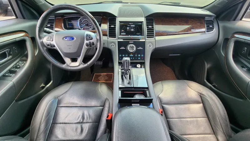 Ford Taurus