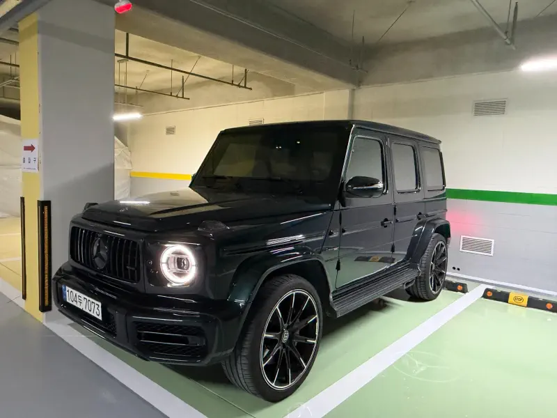 Mercedes-Benz G-Class