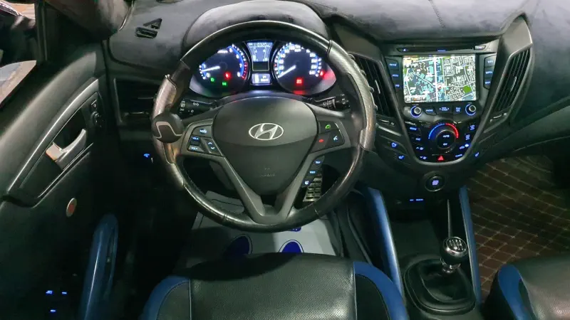 Hyundai Veloster