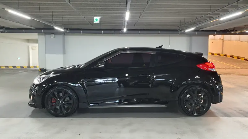 Hyundai Veloster