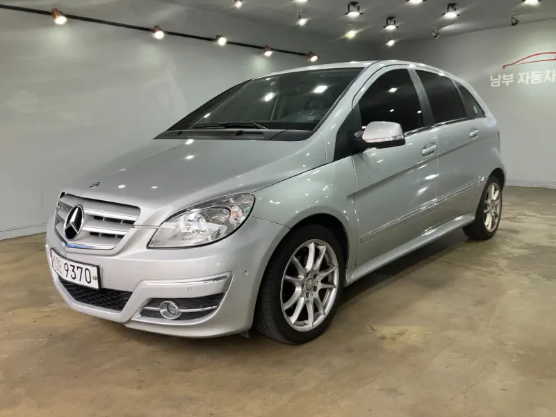 Mercedes-Benz B-Class