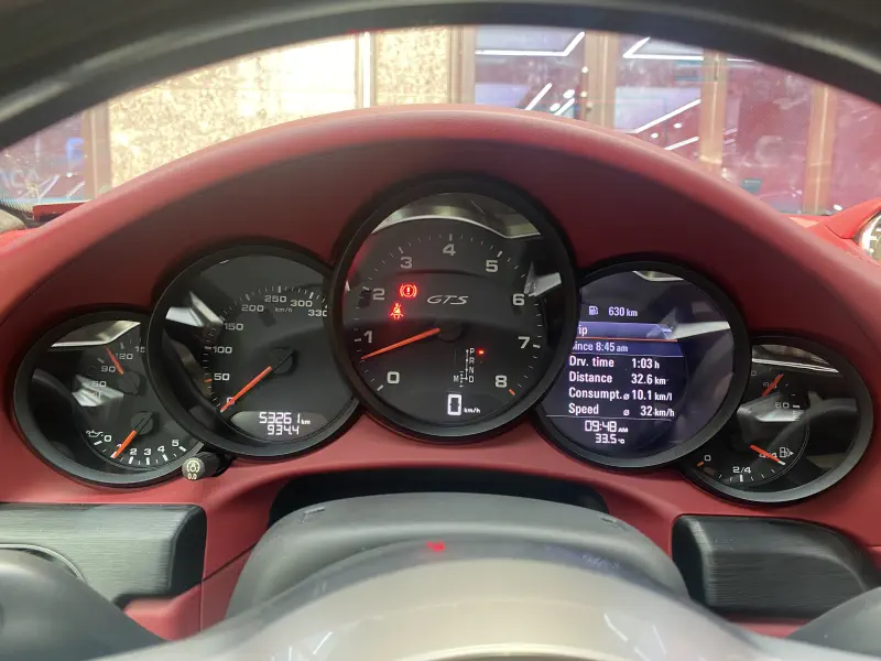 Porsche 911