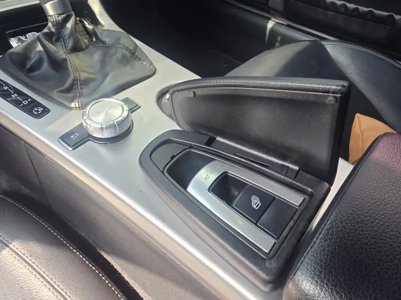 Mercedes-Benz SLK-Class