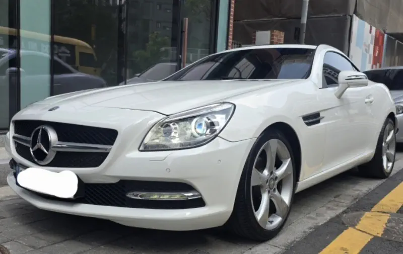 Mercedes-Benz SLK-Class